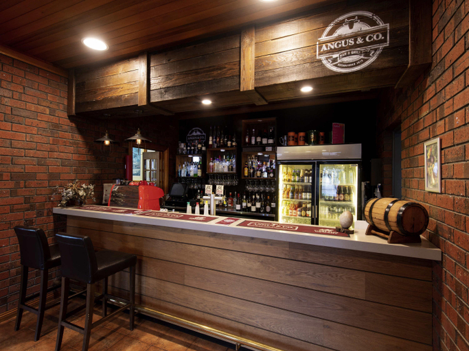 Food & Drinks 5, Breakfree Port Pirie, Port Pirie C Dists - City