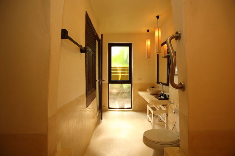 Bathroom 3, The Spa Koh Chang Resort, Koh Chang