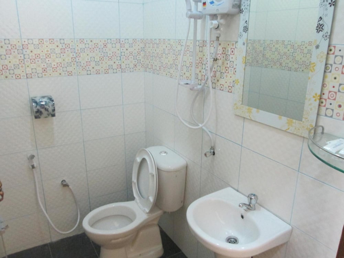 Bathroom, Motel Seri Mutiara, Langkawi