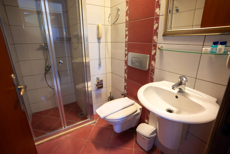 Bathroom, Club Karakas, Marmaris