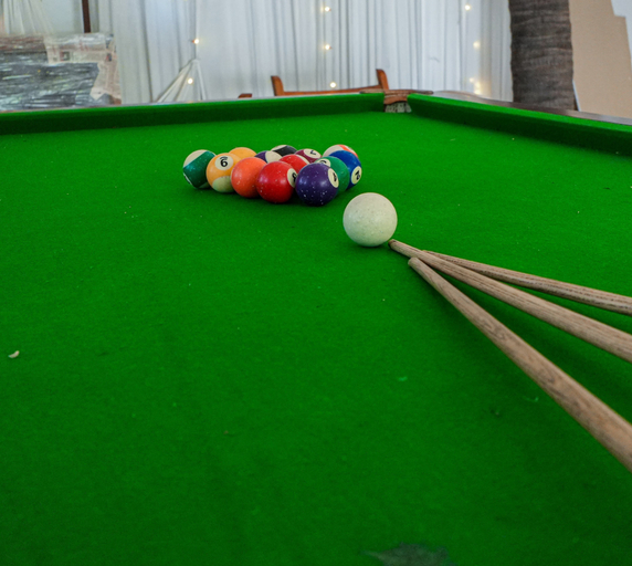 Game room, MOON LIGHT RESORT, Salem