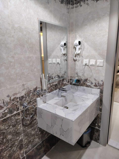 Bathroom 5, HAYAT ROSE AL Madinah AL Munawwarah, Al Madinah Al Munawwarah