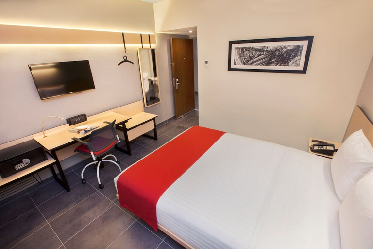 Bedroom 2, City Express Plus by Marriott Cabo San Lucas, La Paz