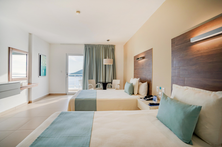 Bedroom 2, Pacific Palace Tower Beach Hotel, Mazatlán