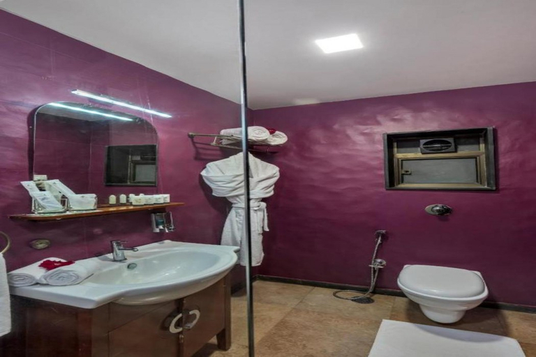Bathroom 3, Saj Mahabaleshwar - A Club Mahindra Affiliate Resort, Satara