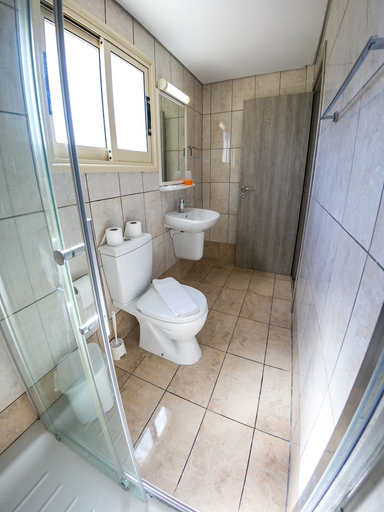 Bathroom 3, Crystallo Apartments