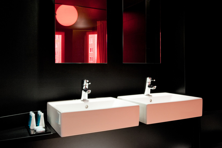 Bathroom 4, Axel Hotel Berlin, Berlin