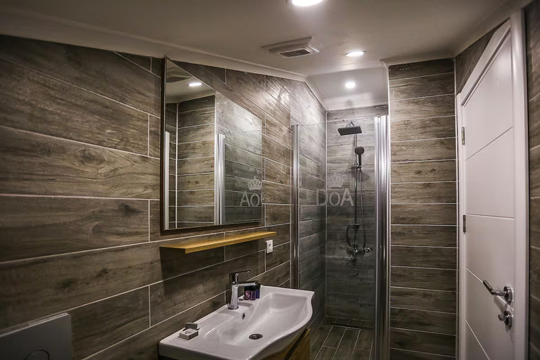 Bathroom 5, Doa Suite Hotel, Merkez