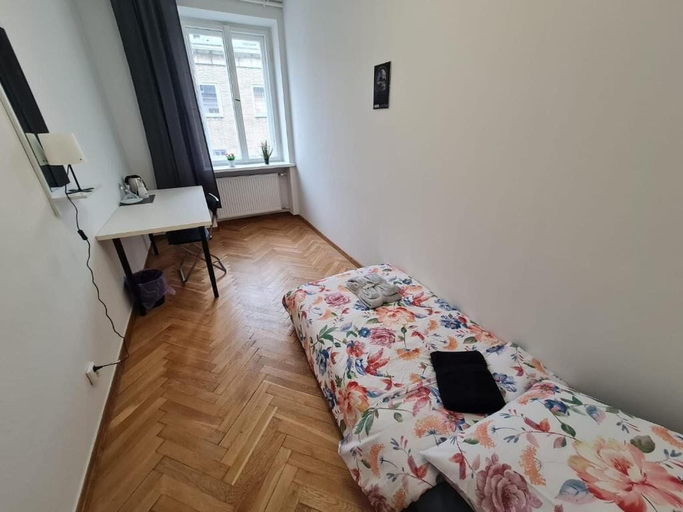Room 4, Fantastic Inn Warsaw - O13, Warsaw