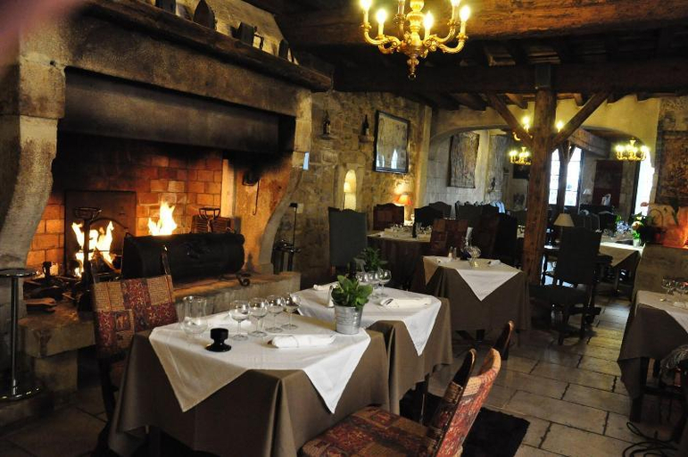 Food & Drinks 5, Hotel du Palais des Papes, Vaucluse