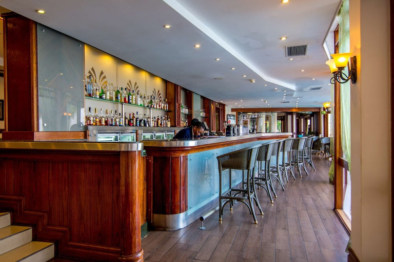 Food & Drinks 4, Cardoso Hotel, Maputo