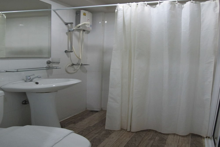 Bathroom 2, Pool Villa @Donmueang, Don Muang