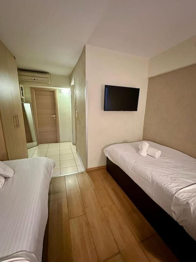 Bedroom 2, Mc Queen Rooms & Apartments, Attica
