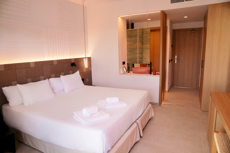 Bedroom 3, Hotel Santanyi Port, Baleares