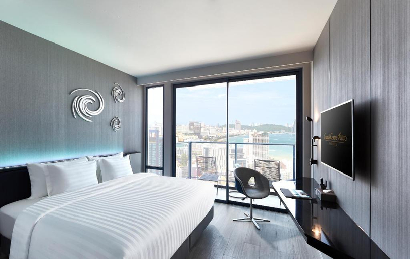 Grande Centre Point Pattaya Room Type - Deluxe Corner Seaview