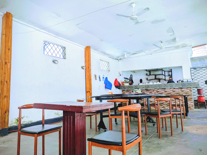 Restaurant 5, HUASHENG HOTEL, Kinondoni