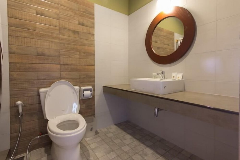 Bathroom 4, Cha-Am Country Home, Cha-Am