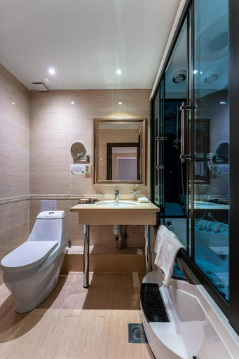 Bathroom 5, Renion Park Hotel, Almaty