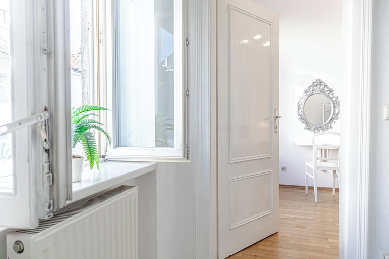 Exterior, Cozy 2BR Apt Near Vienna Center, Wien