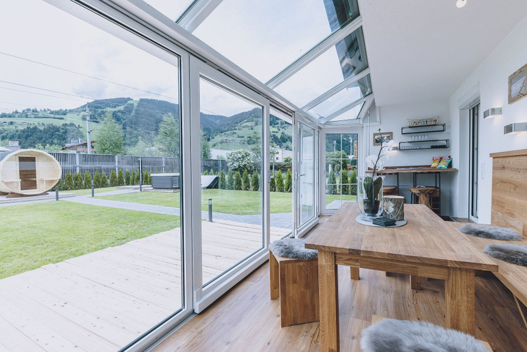 In-room dining 5, Spa Chalet in Zell am See, Zell am See