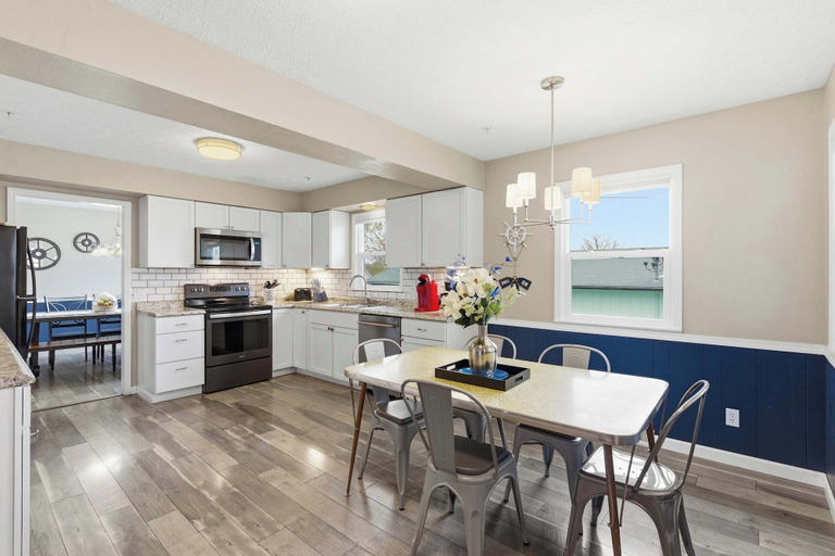 Others 2, Branson Downtown Beauty - 4 BDR Home Sleeps 15, Taney