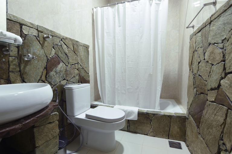Bathroom 3, Sama Heights Resort Jebel Shams, Al Hamra