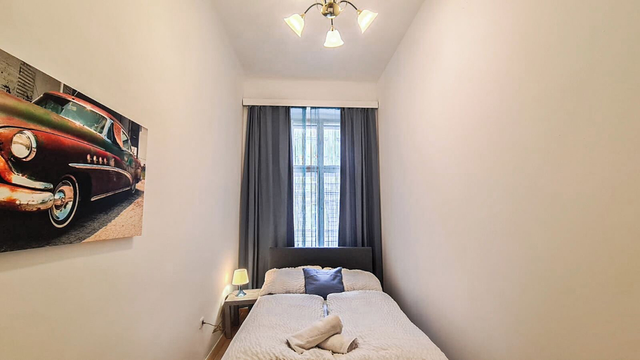 Room 3, Modern 3BR Apartment Near Stadthalle, Wien