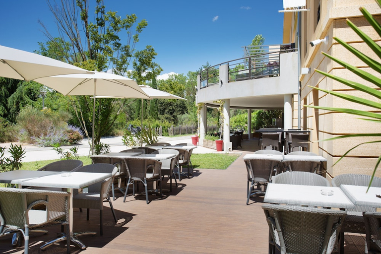 Food & Drinks 5, Suite Home Aix en Provence Bouc Bel Air, Bouches-du-Rhône