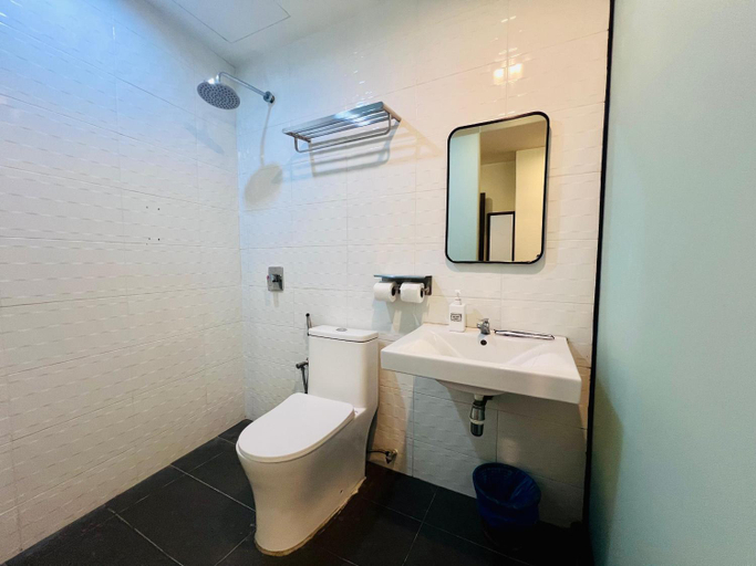Bathroom 4, Orange Hotel Kota Kemuning Shah Alam, Shah Alam