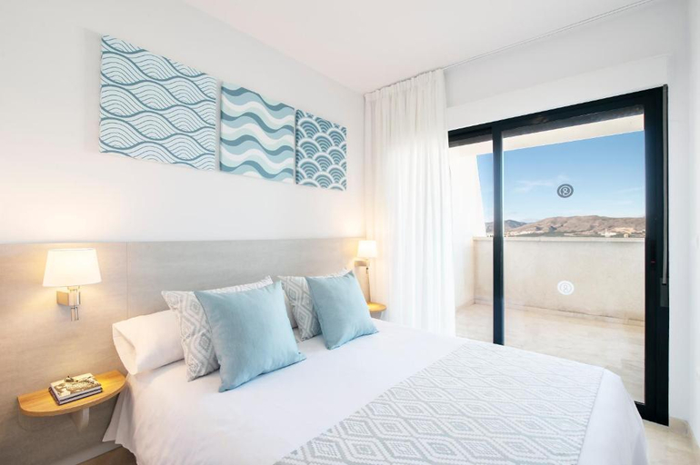 Bedroom 2, Pierre & Vacances Benidorm Horizon, Alicante