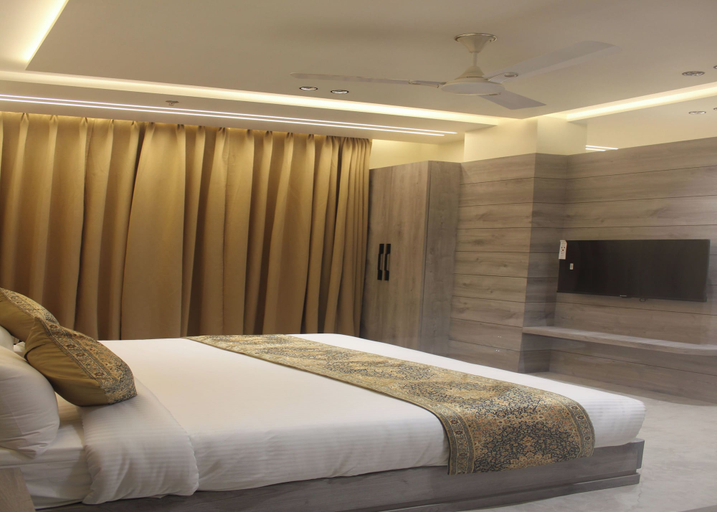 Room 2, Hotel Avnish, Agra