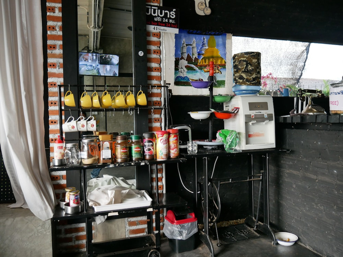 Food & Drinks 5, 41 Studio - Adults Only, Muang Nakhon Phanom