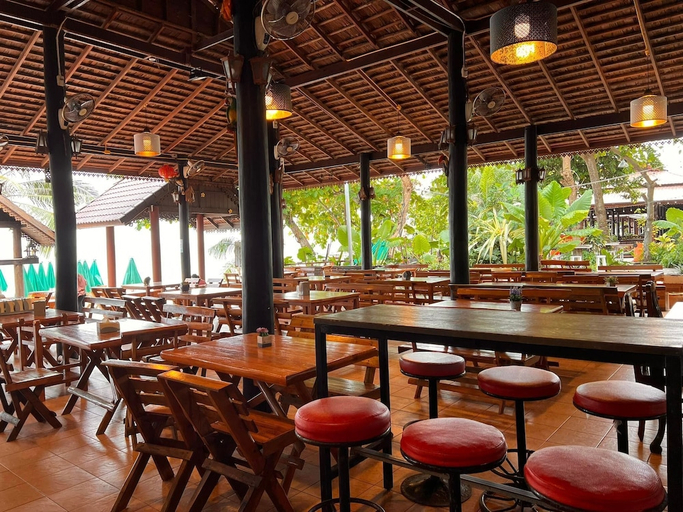 Food & Drinks 5, Jirawan Hotel, Muang Rayong
