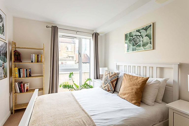 Bedroom 3, Bright Flat in Historic Whitechapel, London