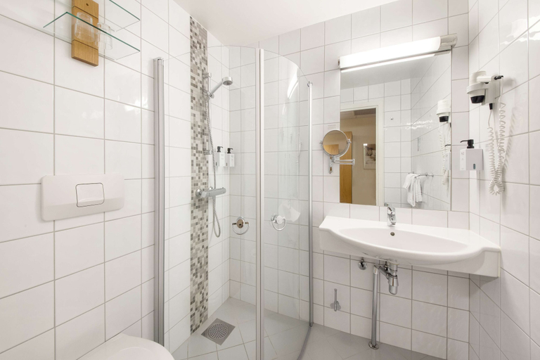 Bathroom 4, Scandic Asker, Asker