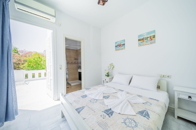 Bedroom 2, Agia Anna Living, South Aegean