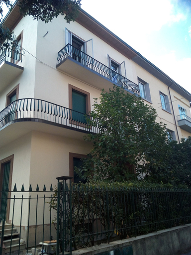 Exterior 3, VILLAGIOVEROOMS, Prato