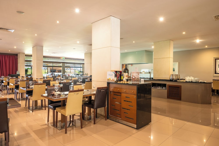 Food & Drinks 5, VILA GALE CASCAIS, Cascais