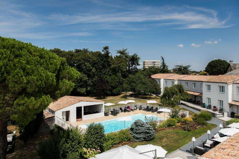Exterior & Views 3, LOGIS HOTEL LE RABELAIS, Vendée