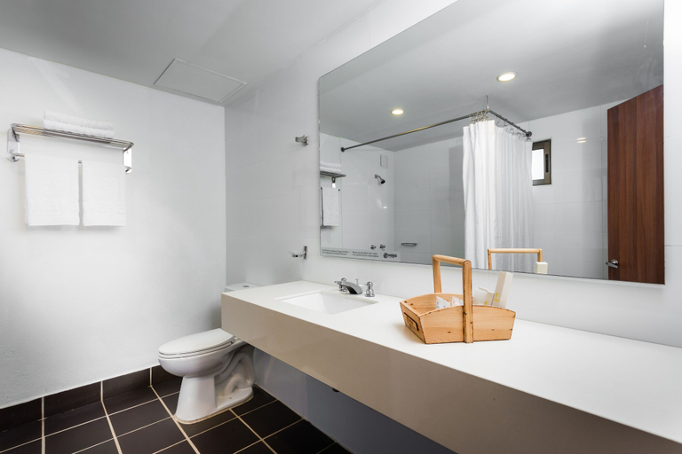 Bathroom 4, Hotel Waya Guajira By OxoHotel, Maicao