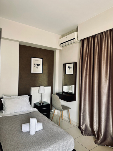 Bedroom 4, Mc Queen Rooms & Apartments, Attica