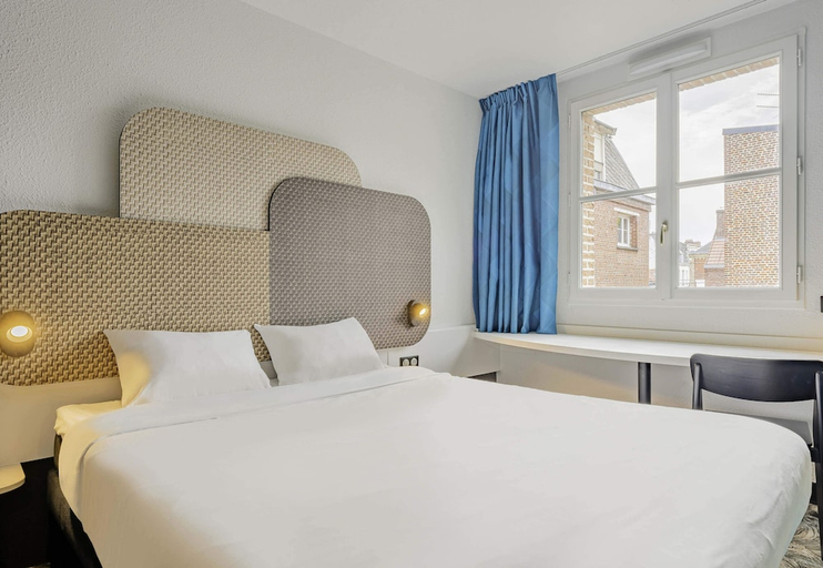 Bedroom 2, B&B HOTEL Arras Centre les places, Pas-de-Calais