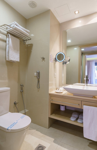 Bathroom 4, Aegean Pearl, Crete