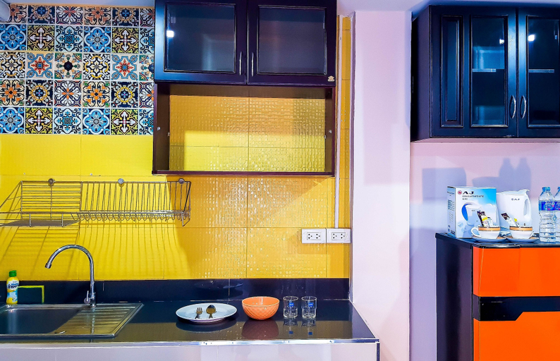 Food & Drinks 5, Walking Street Residence - Boutique Suites, Pattaya