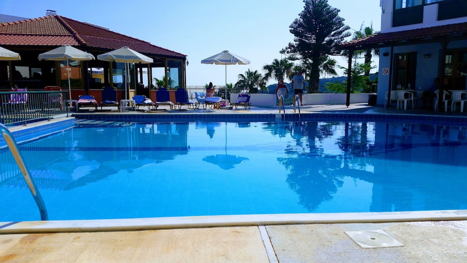 Sport & Beauty 5, Camari Garden Apartments, Crete