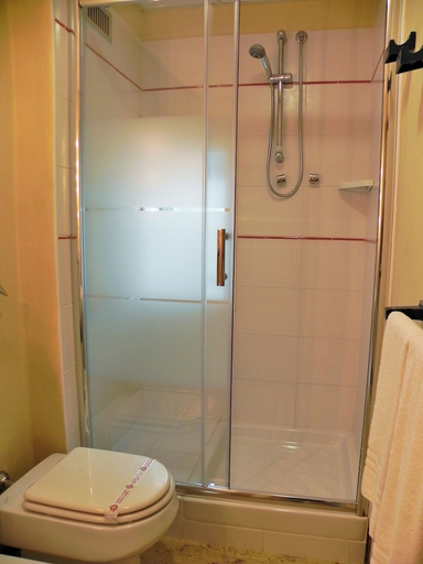 Bathroom 4, Torreata Residence Hotel, Palermo