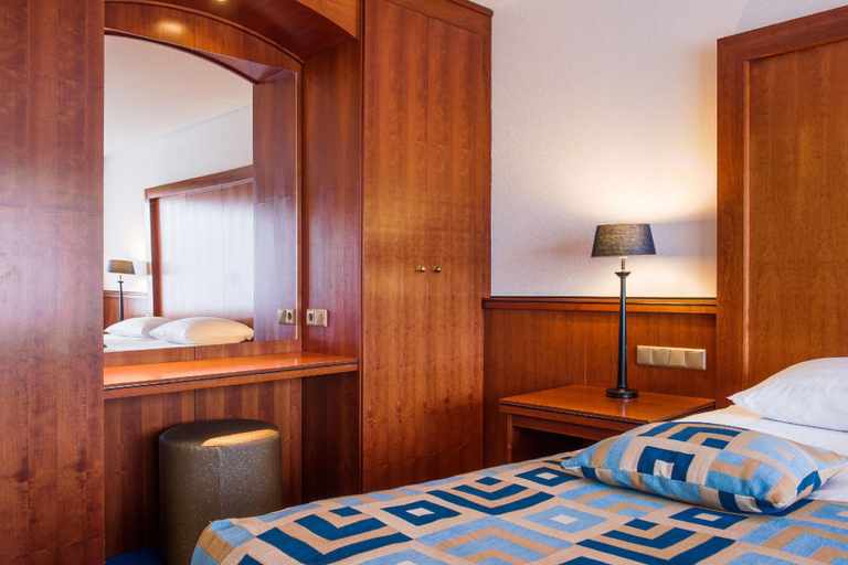 Bedroom 3, Van Der Valk Hotel Emmen, Emmen