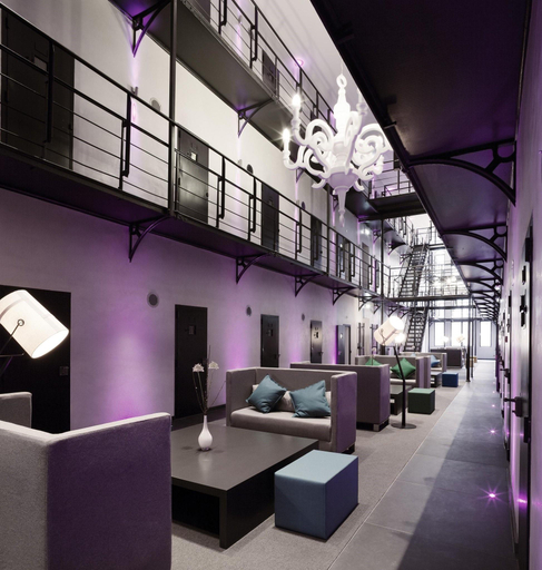 Public Area 3, Het Arresthuis, Roermond