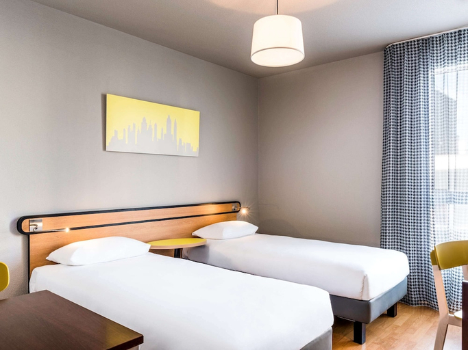Bedroom 3, Aparthotel Adagio Access Paris Vanves Porte de Chatillon, Hauts-de-Seine