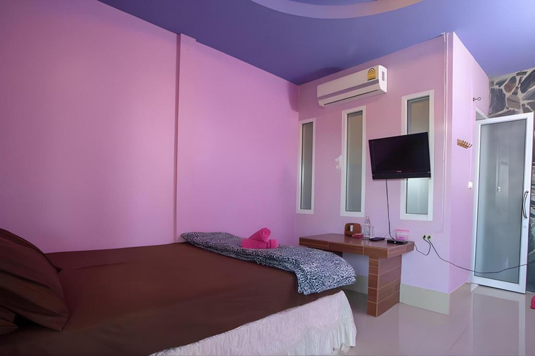 Bedroom 2, Diane Hotel, Muang Phetchaburi